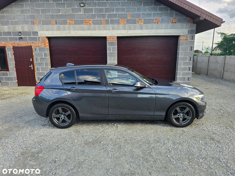 BMW Seria 1 116d - 8