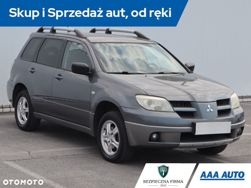 Mitsubishi Outlander - 3