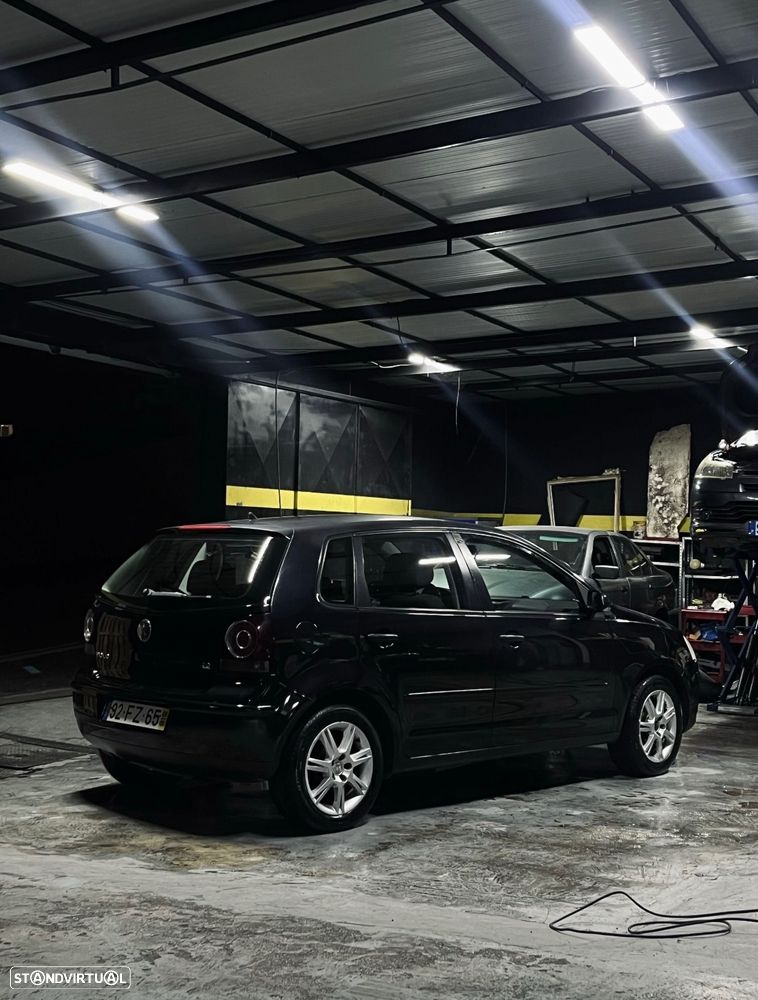 VW Polo 1.2 Confortline - 1