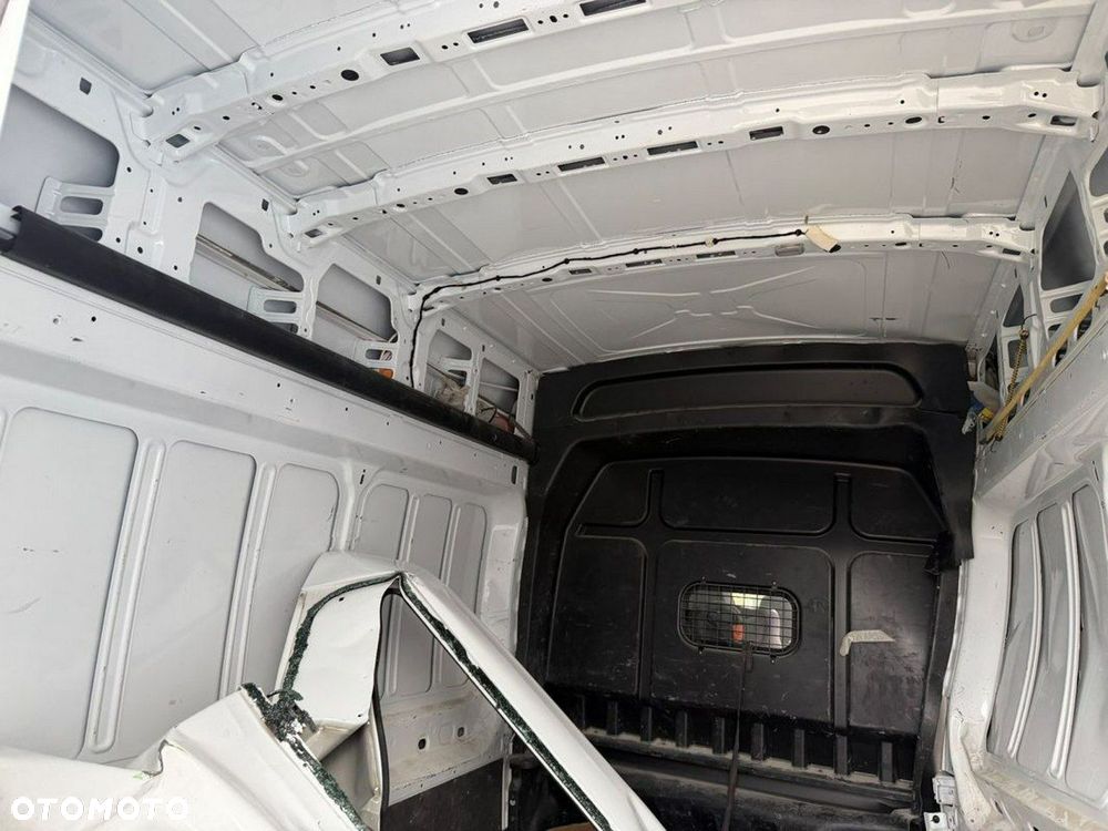 Ford Transit  MK8 Lift  2.0Tdci - 18