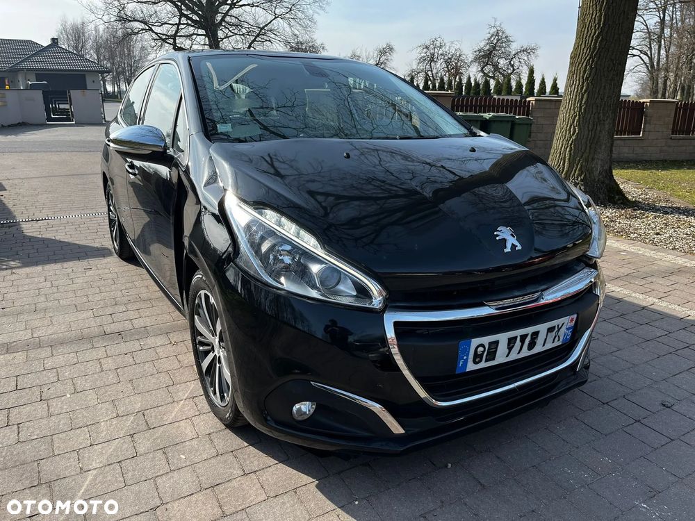 Peugeot 208 PureTech 82 Start & Stop Allure - 1