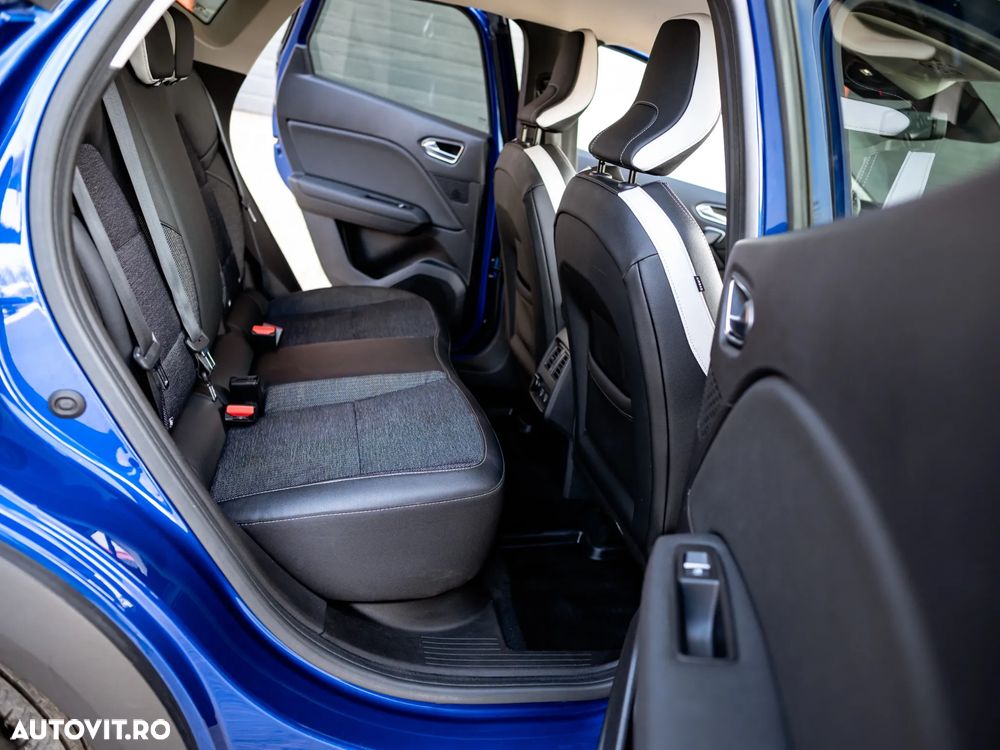 Renault Captur BLUE dCi 115 EDC INTENS - 13