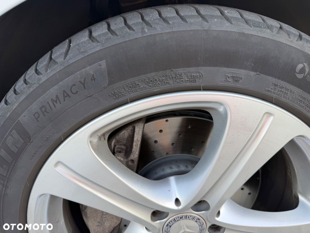 Mercedes-Benz Klasa E 220 d 4-Matic 9G-TRONIC - 11