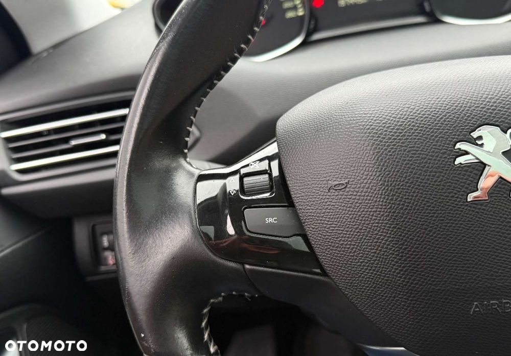Peugeot 308 - 26