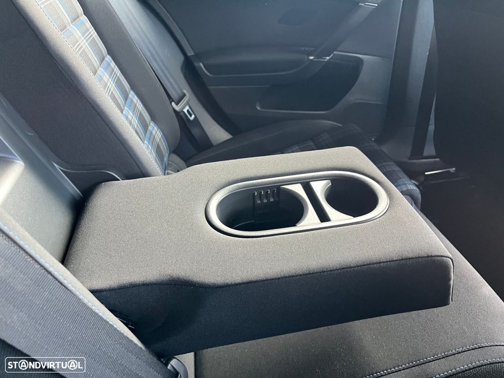 VW Golf 1.4 GTE Plug-in - 50