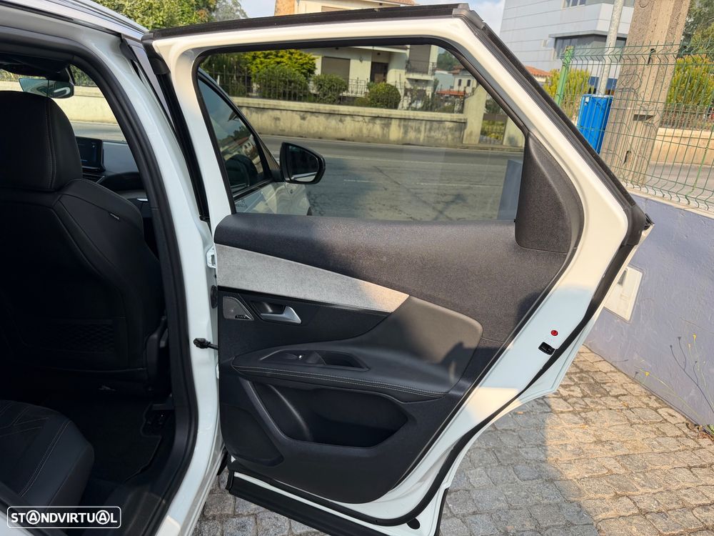 Peugeot 3008 BlueHDi 130 Stop & Start EAT8 GT Pack - 50