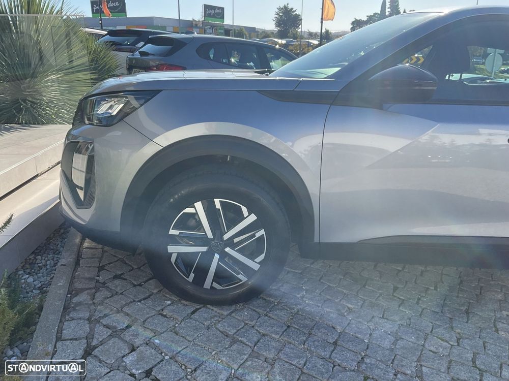 Peugeot 2008 1.2 PureTech Active Pack - 13