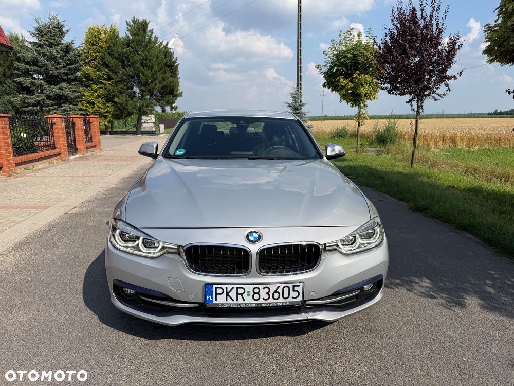 BMW Seria 3 318d Sport Line - 4