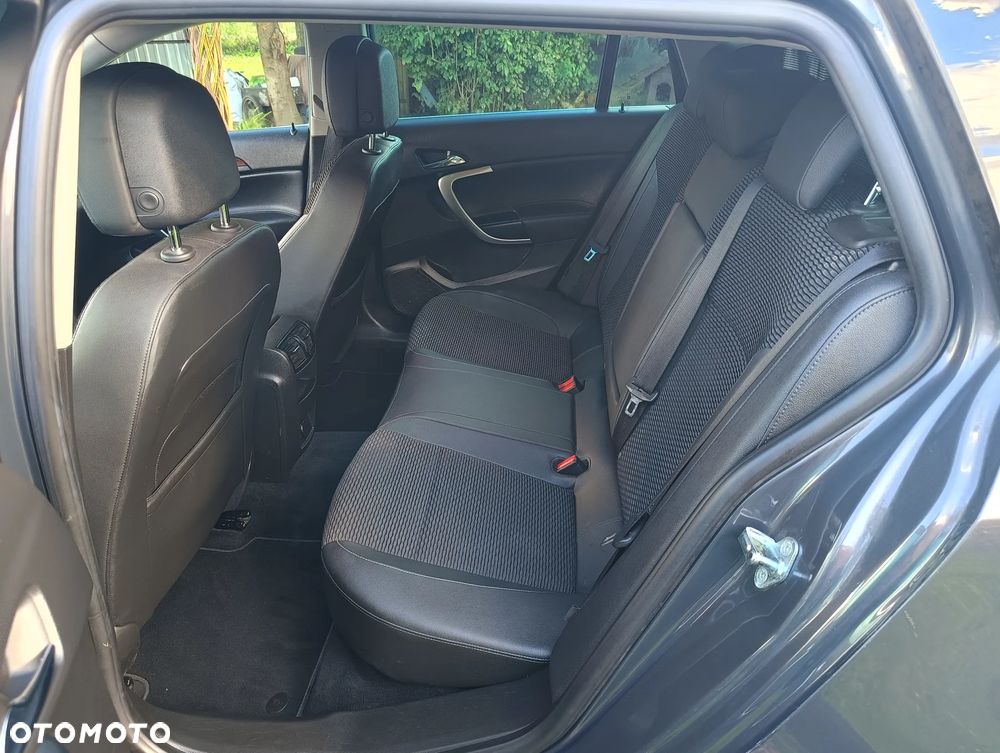 Opel Insignia 2.0 CDTI Cosmo S&S - 25