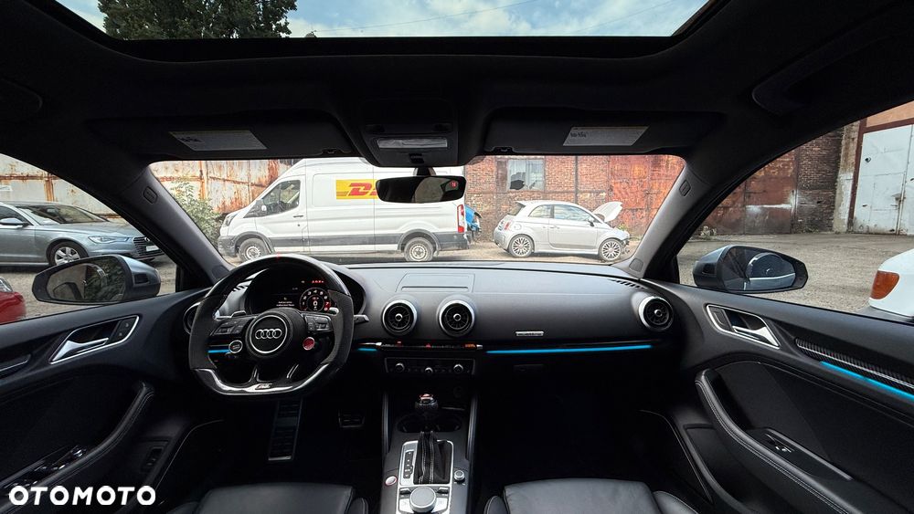 Audi S3 S tronic - 24