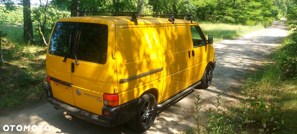 Volkswagen TransporterT4 - 24