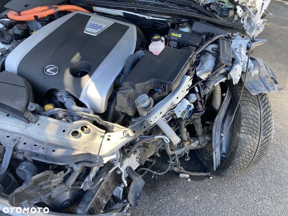 Lexus GS 450h F Sport - 9