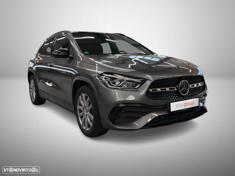 Mercedes-Benz GLA 250 7G-DCT AMG Line - 1