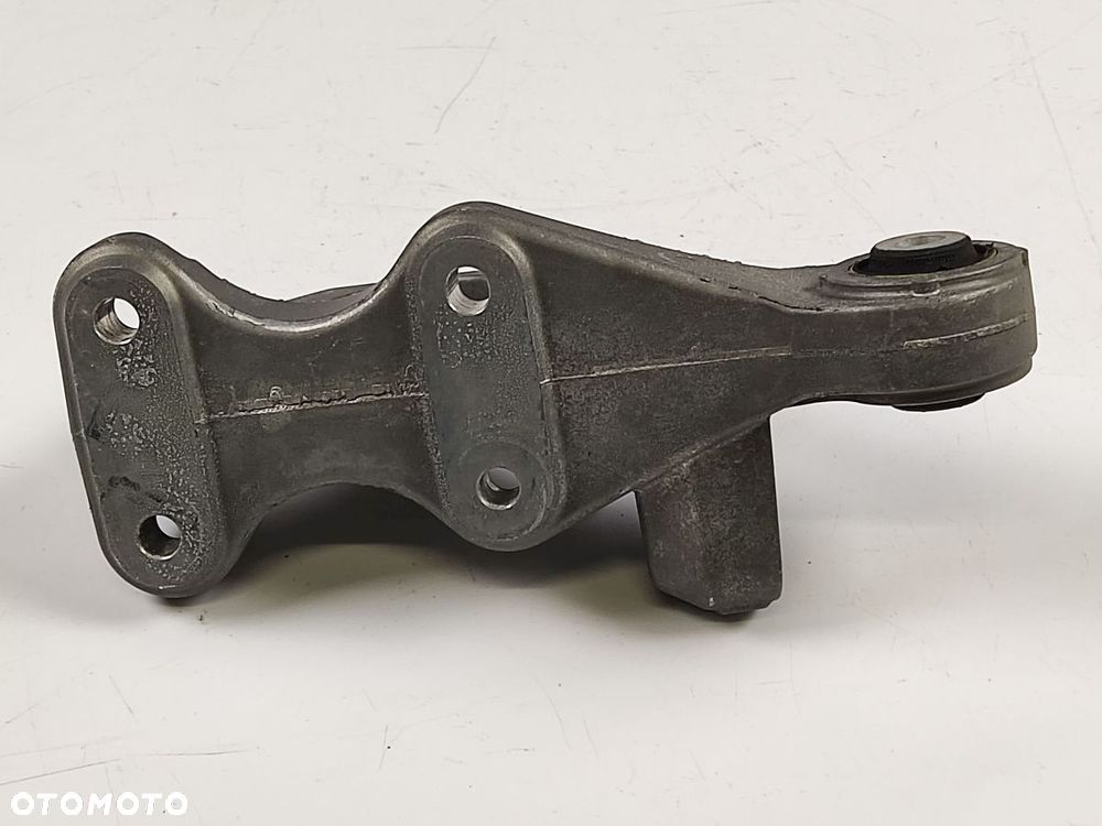 VOLVO XC40 2.0T T4 17-21r Łapa Podpora Mocowanie Półosi - 6