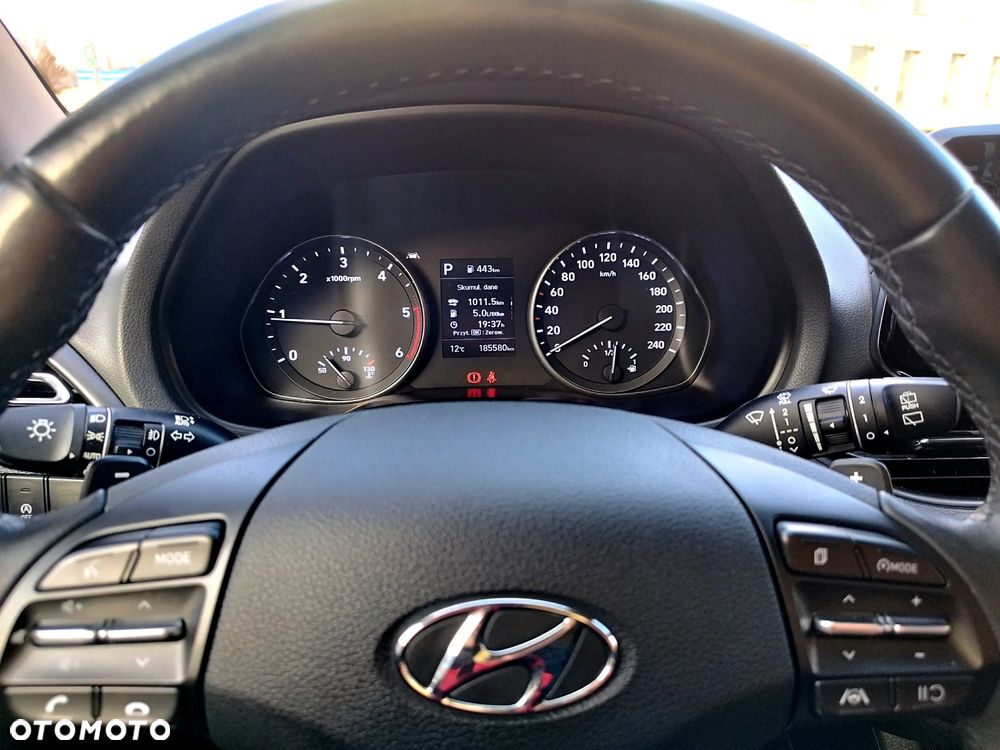 Hyundai i30 1.6 D Comfort DCT - 19