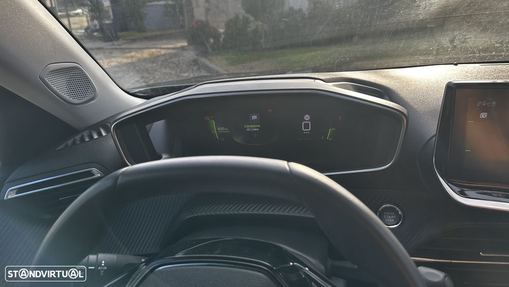 Peugeot 2008 - 14