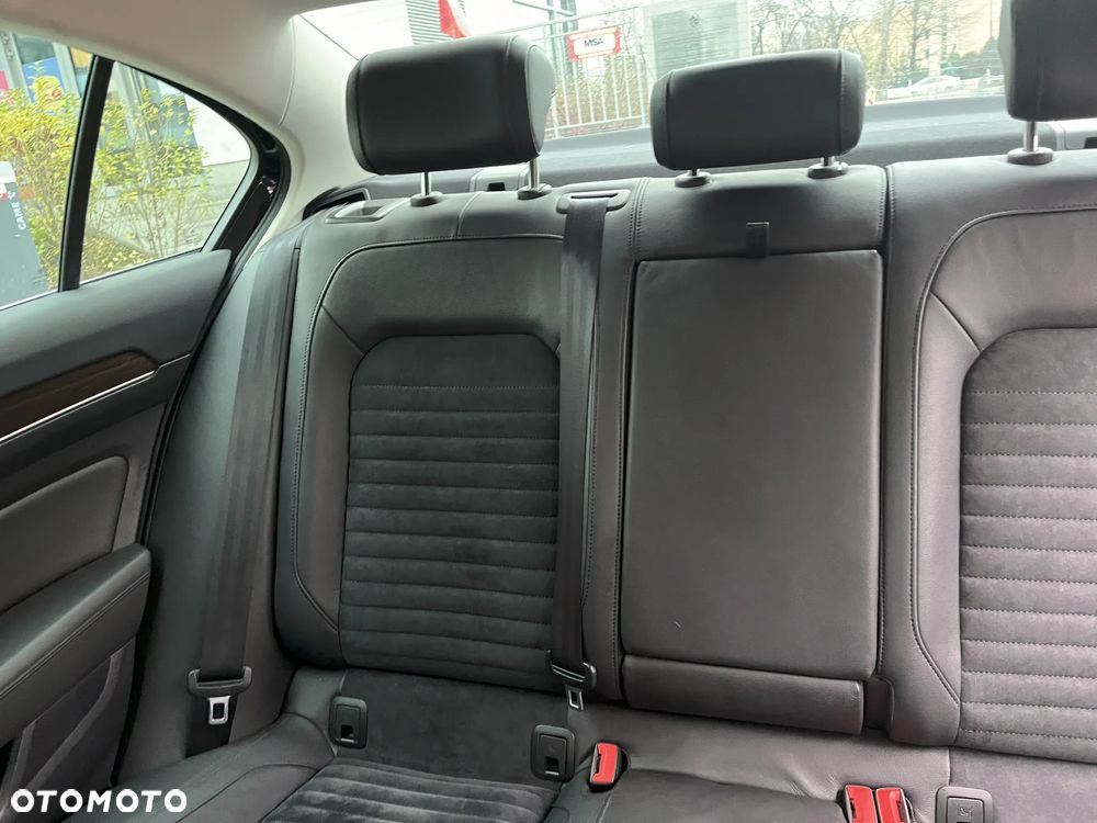 Volkswagen Passat 1.8 TSI BMT Highline DSG - 23