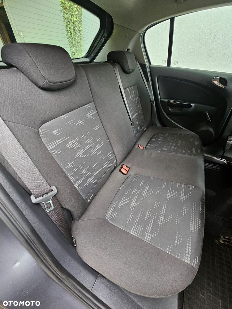 Opel Corsa - 13