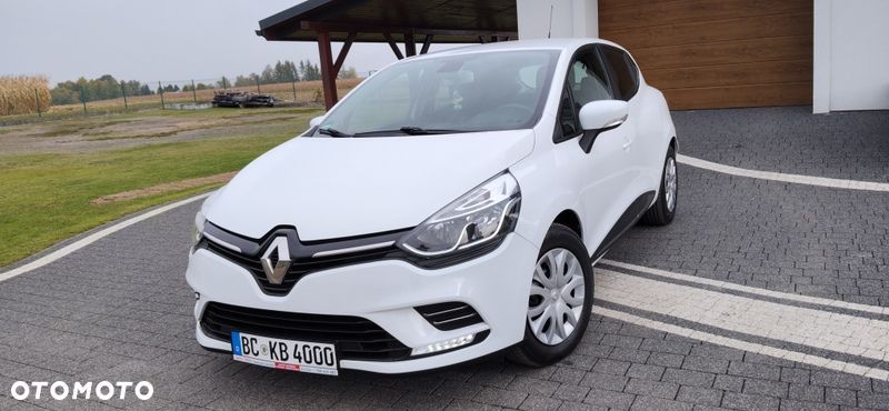 Renault Clio - 33