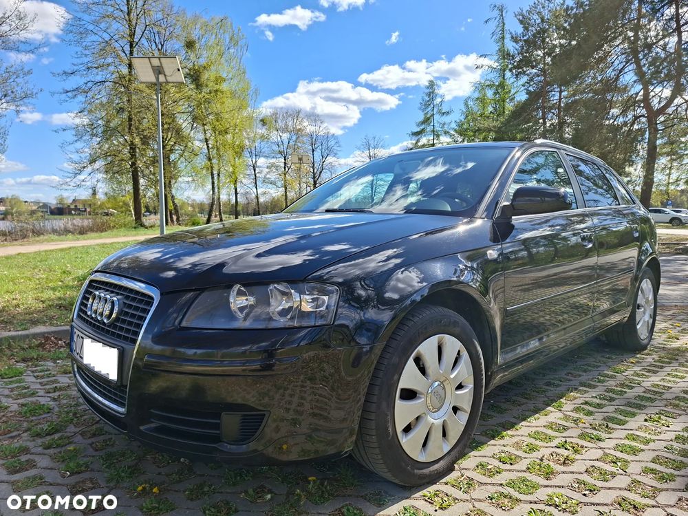 Audi A3 Sportback 1.9 TDI Ambiente - 2