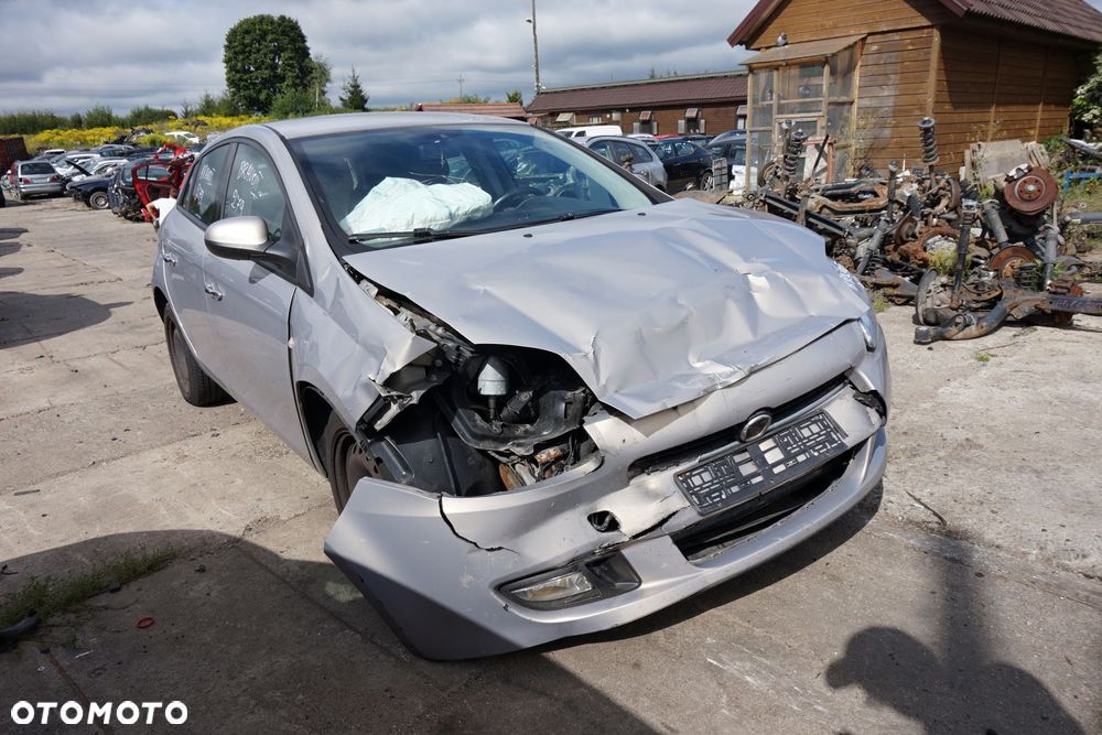 FIAT BRAVO II 5D HB 2011 279 1.6 JTD 198A2000 120KM BEŻOWY na części - 7