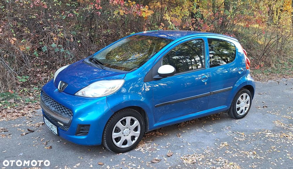 Peugeot 107 - 12
