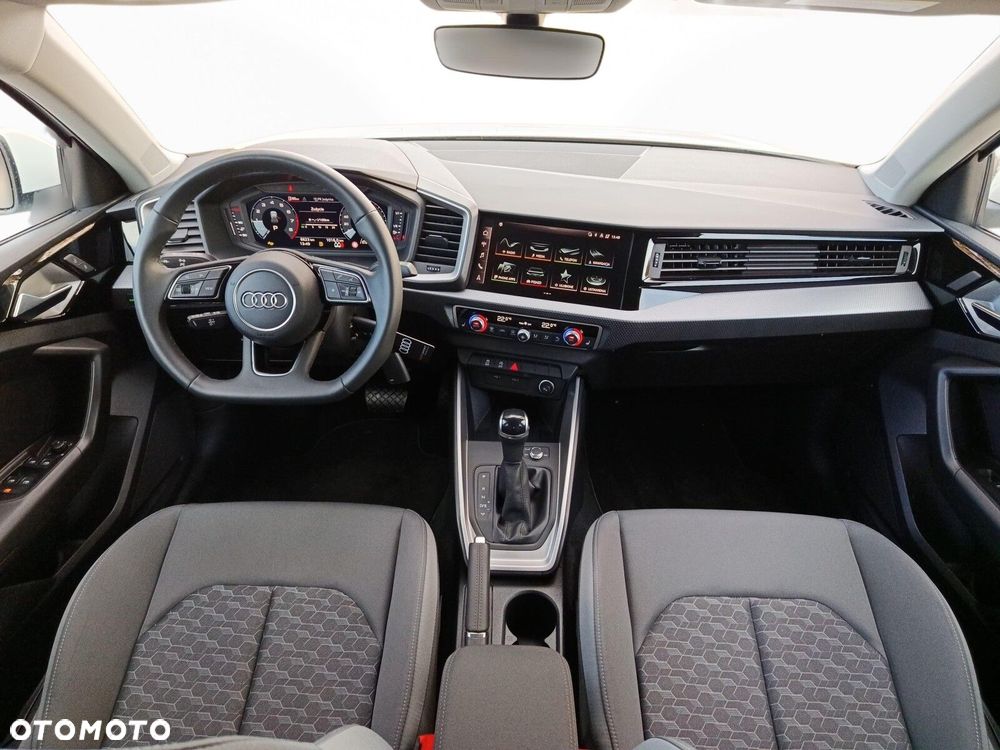 Audi A1 Sportback 35 TFSI Advanced S tronic - 16