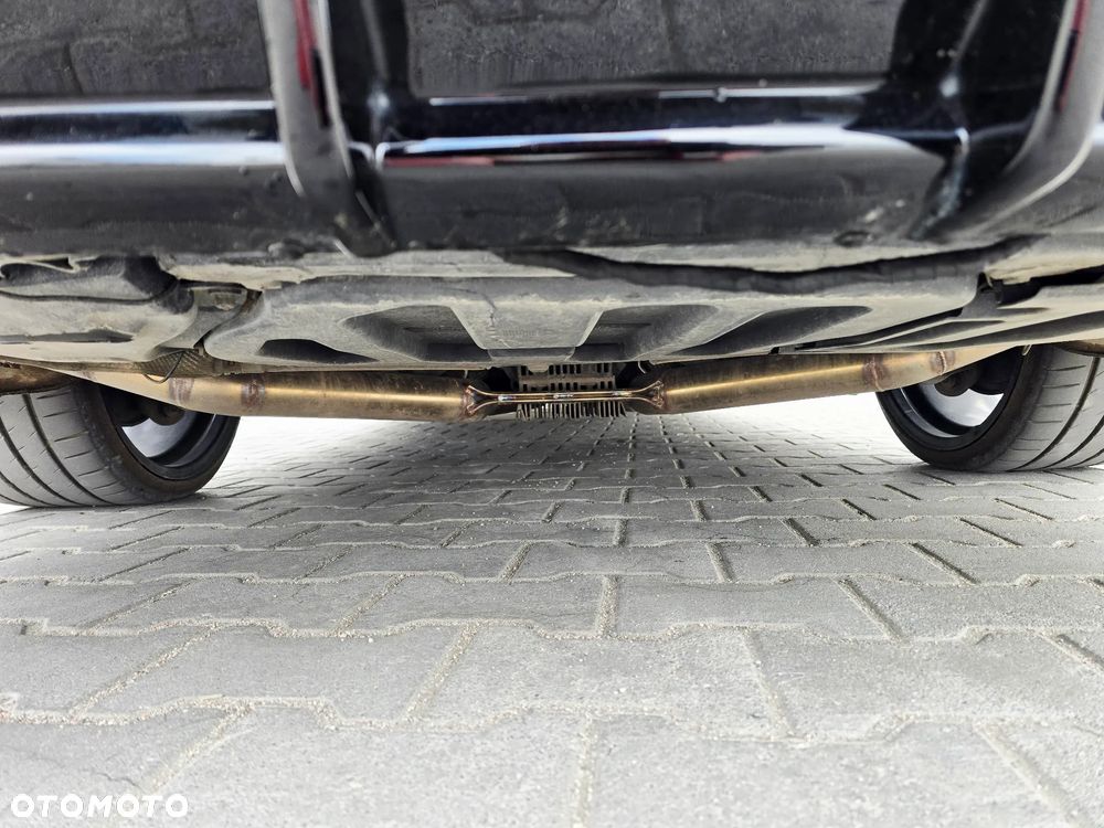 Mercedes-Benz Klasa E 63 AMG AMG Speedshift 7G-MCT - 16