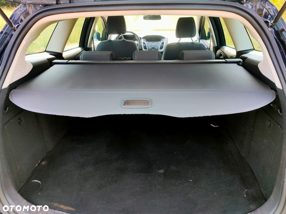Ford Focus 1.6 Edition - 9