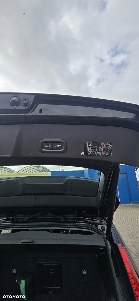Volvo XC 40 D3 SCR AWD - 8