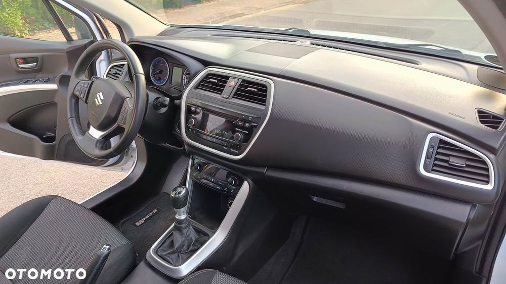 Suzuki SX4 S-Cross - 23