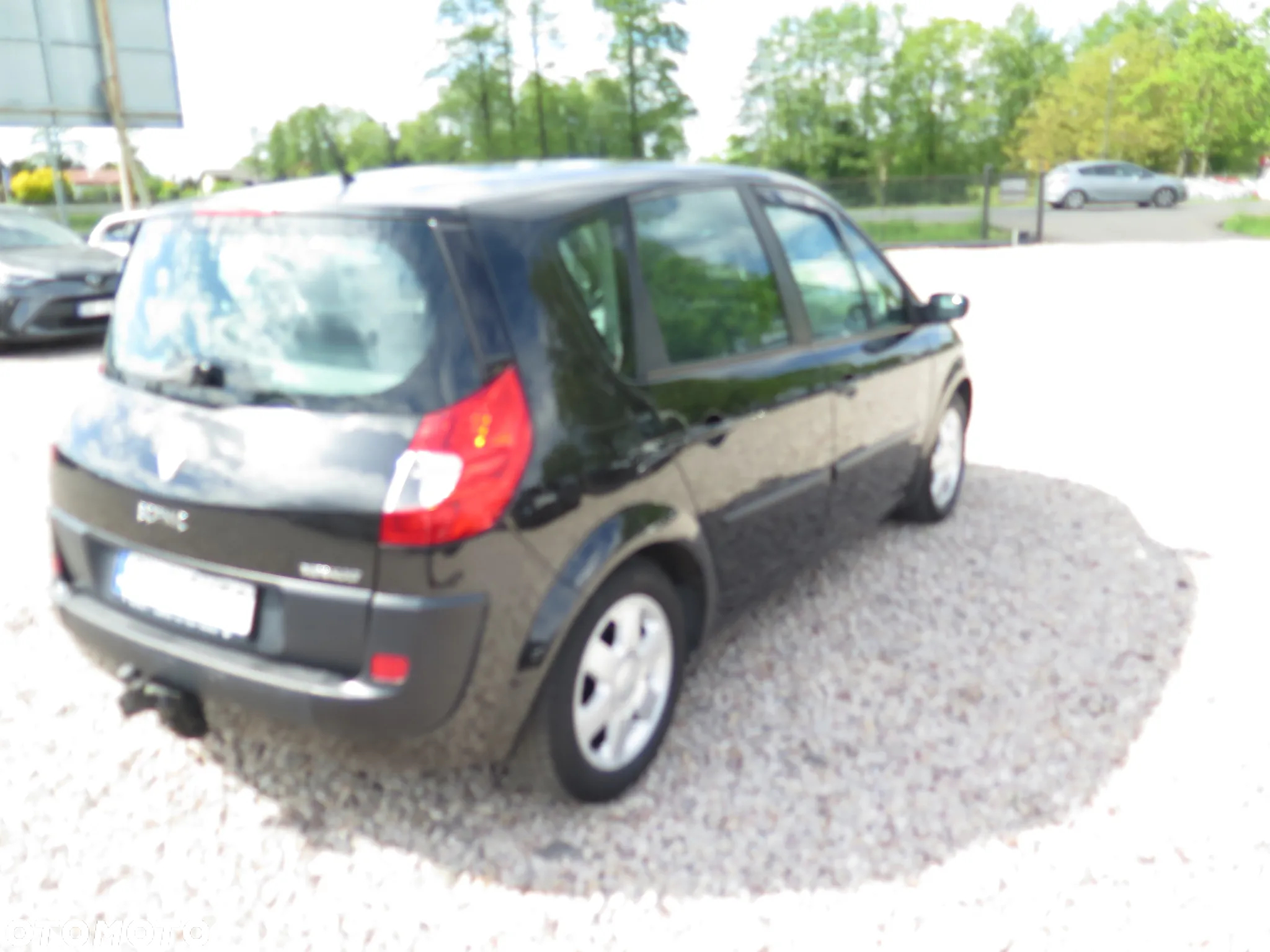 Renault Scenic 1.6 16V 110 Authentique - 9