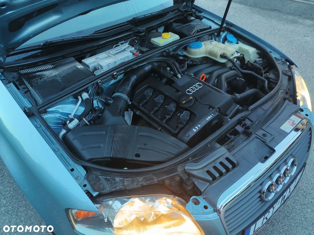 Audi A4 Avant - 32