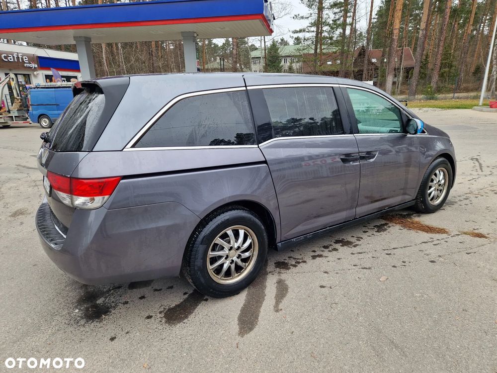 Honda Odyssey 3.5 EX - 7