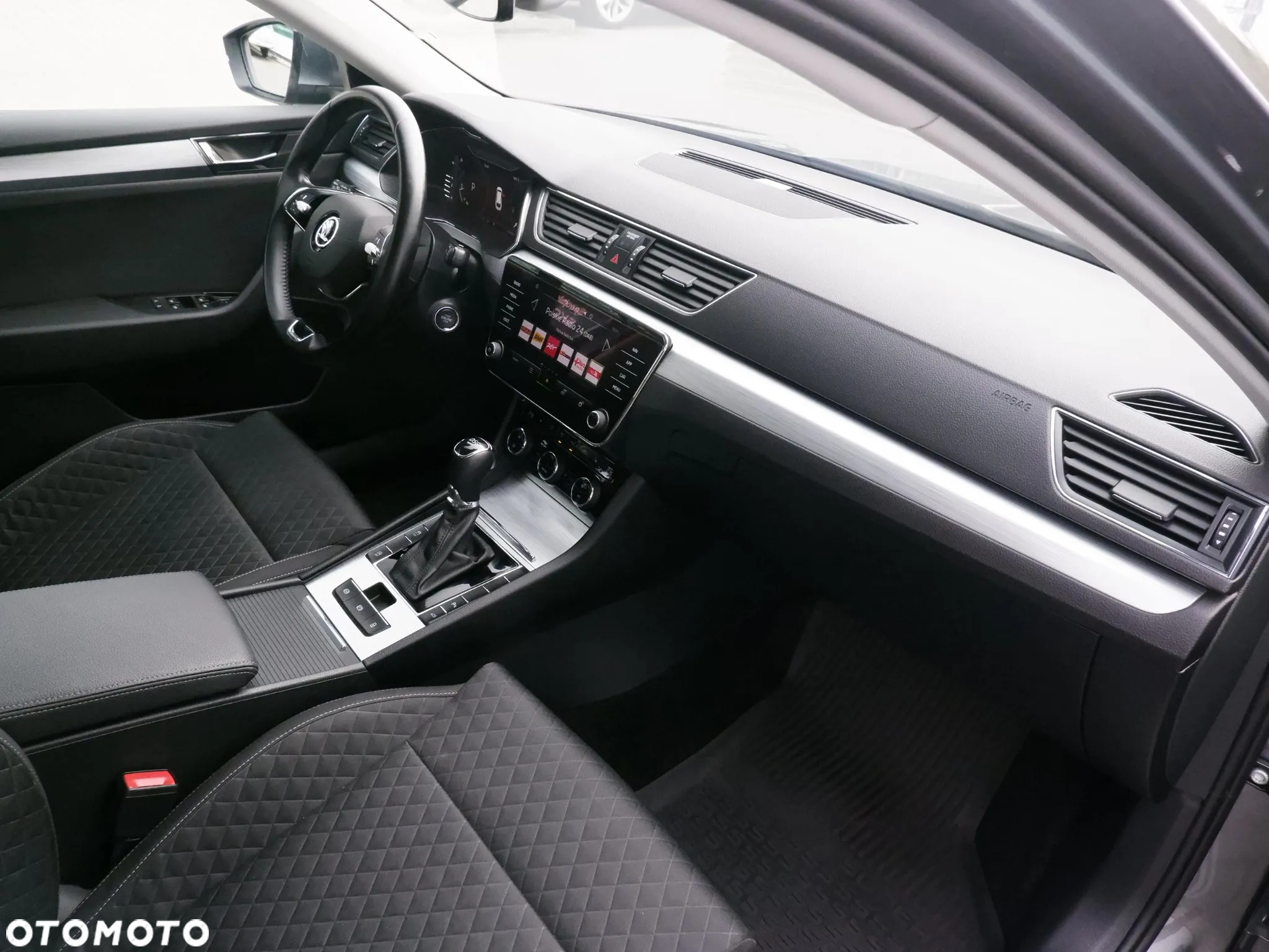 Skoda Superb 2.0 TSI Ambition DSG - 20