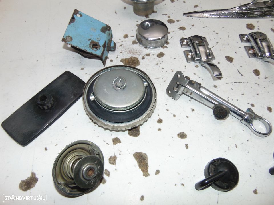 Antigos e clássicos várias pequenas peças - 3