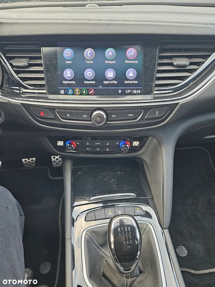 Opel Insignia - 15