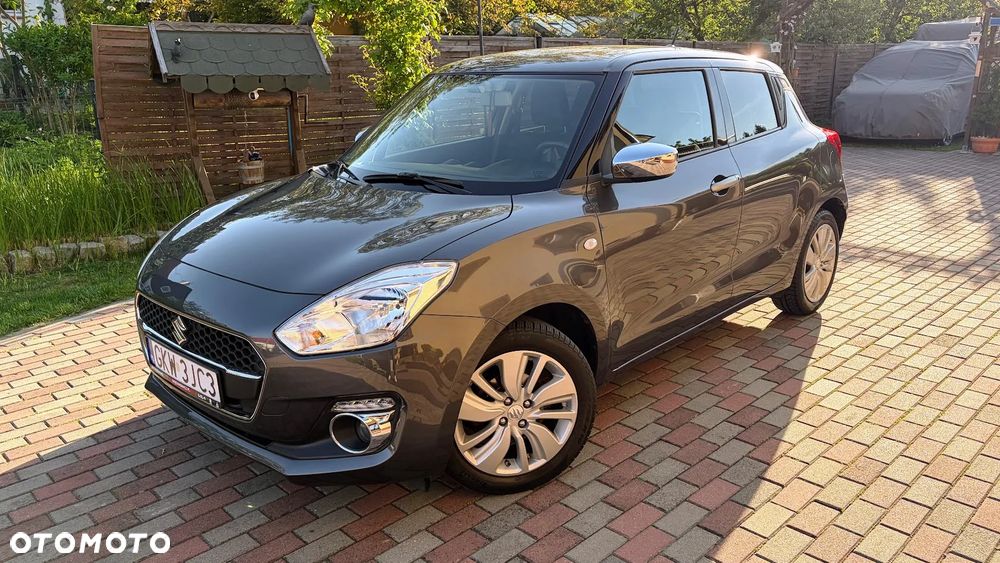 Suzuki Swift 1.2 Premium Plus - 2