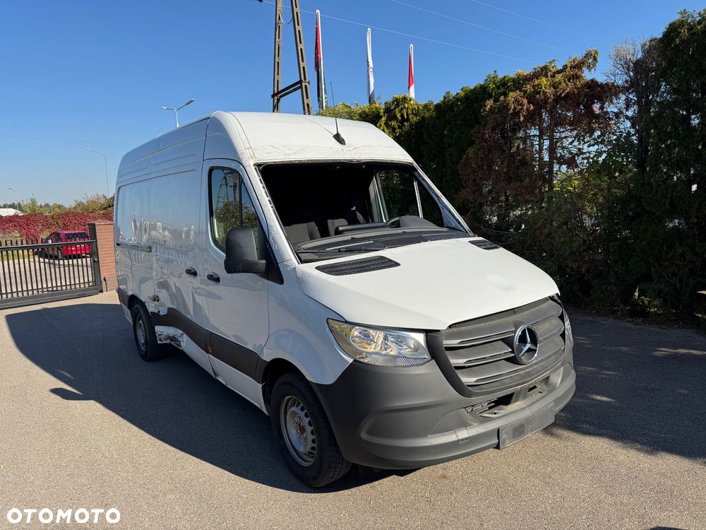 Mercedes-Benz SPRINTER - 4