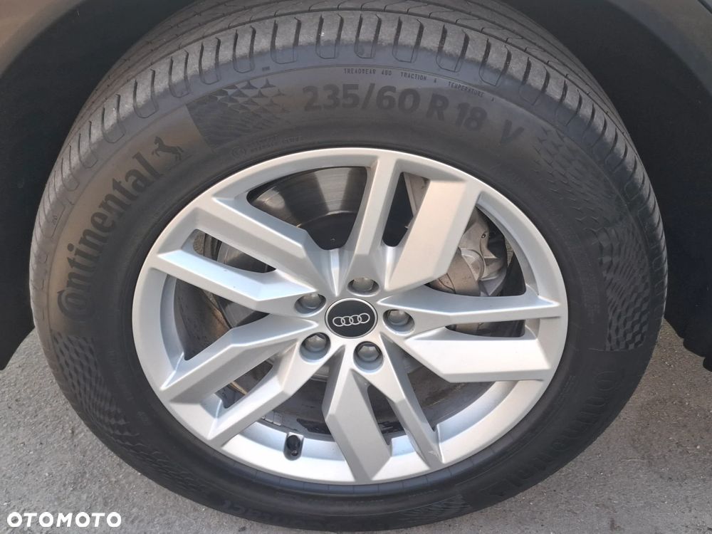 Audi Q5 40 TDI quattro S tronic S line business - 29