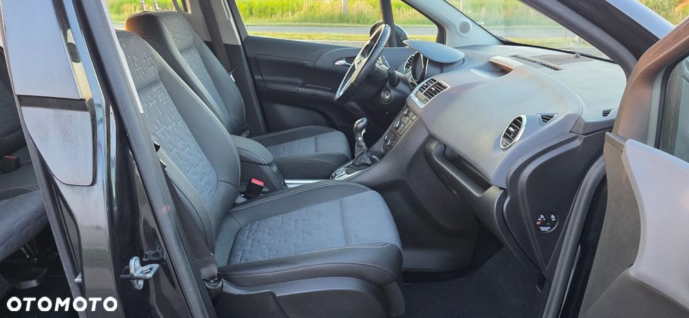 Opel Meriva - 23