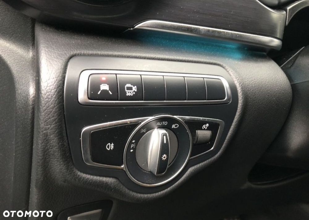 Mercedes-Benz EQV - 35