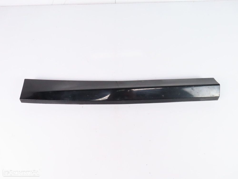 Friso da porta Pack M Direito/Trás/Inferior Usado / Original BMW X1 (F48) 511380... - 1