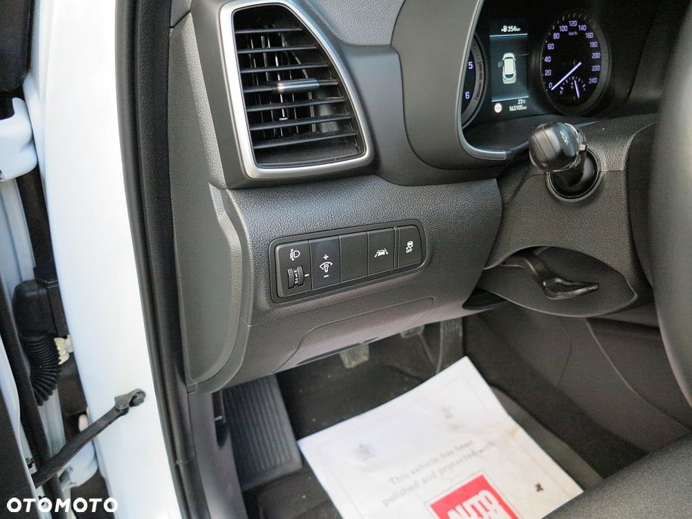 Hyundai Tucson - 13