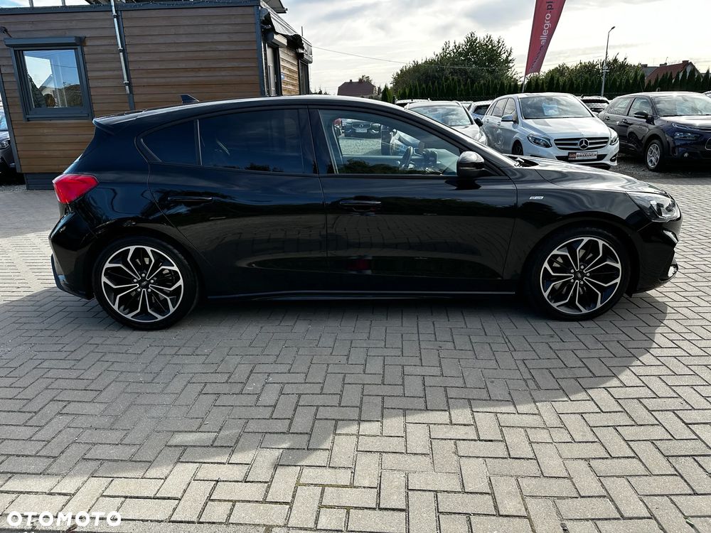Ford Focus - 38