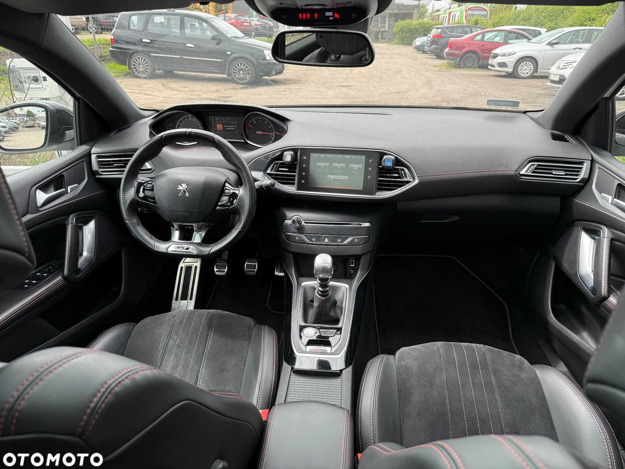 Peugeot 308 1.6 e-THP GT S&S - 18