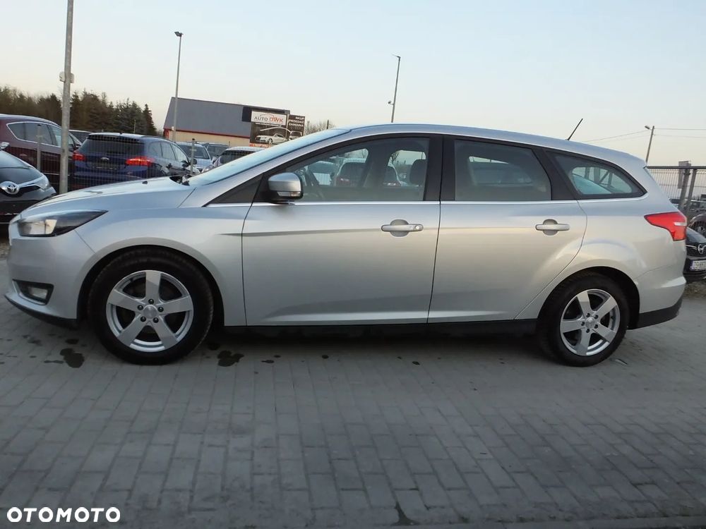 Ford Focus 1.5 TDCi Titanium ASS - 6