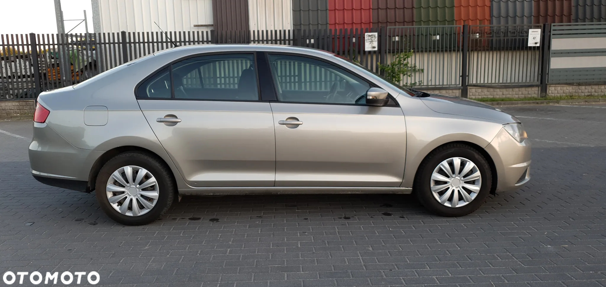 Seat Toledo 1.2 TSI Entry - 4