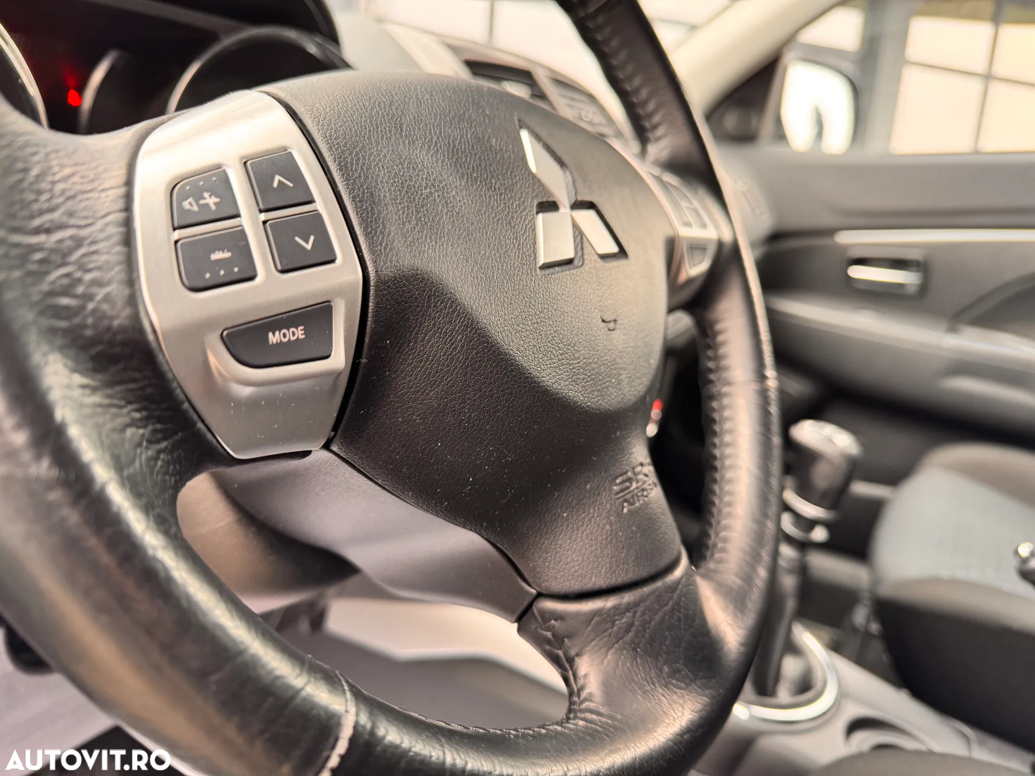 Mitsubishi ASX 1.8 DI-D 2WD Inform - 16