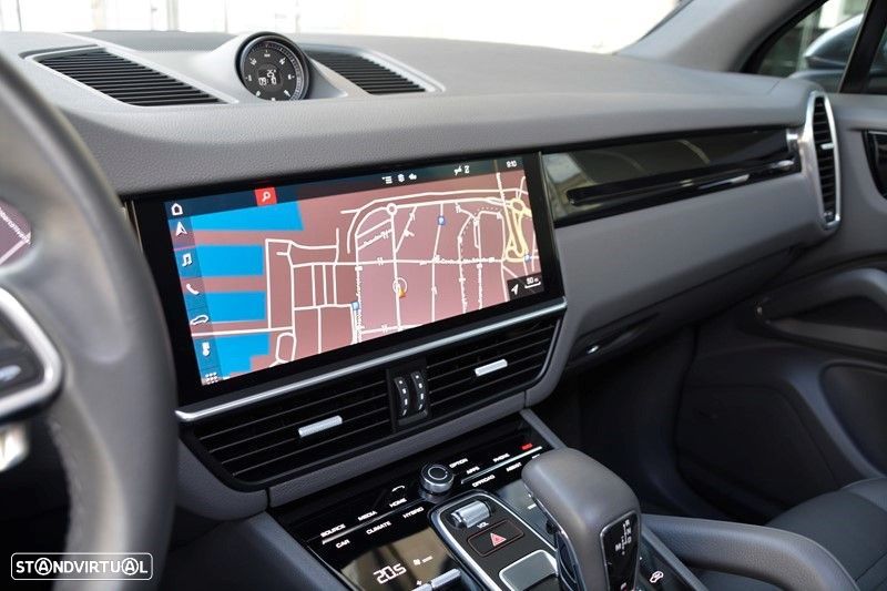 Porsche Cayenne E-Hybrid - 38